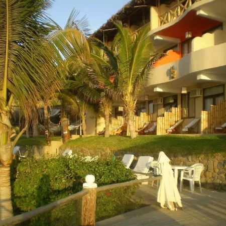 Hotel Grandmare & Bungalows