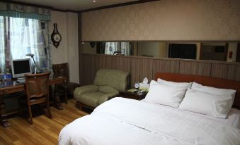 Gunsan Western Hotel