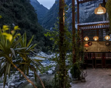 卡薩得索爾麥池皮池酒店 阿瓜斯卡連特斯酒店