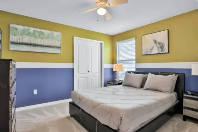 Tempo Trek Lodgings Hotels in Davenport