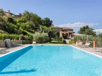Lavish Holiday Home in Volterra with Pool