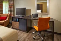 Eden Roc Inn & Suites Anaheim - Motels
