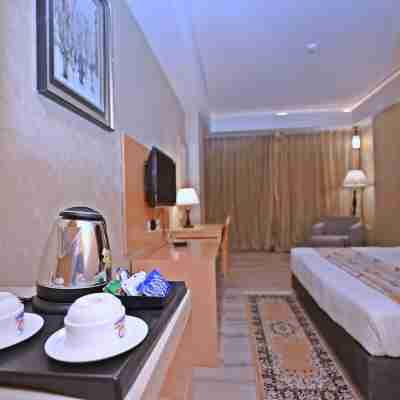 Bindiram Express by ShriGo Hotels Rooms