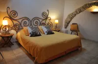 Domaine de Blancardy Hotels in Rogues
