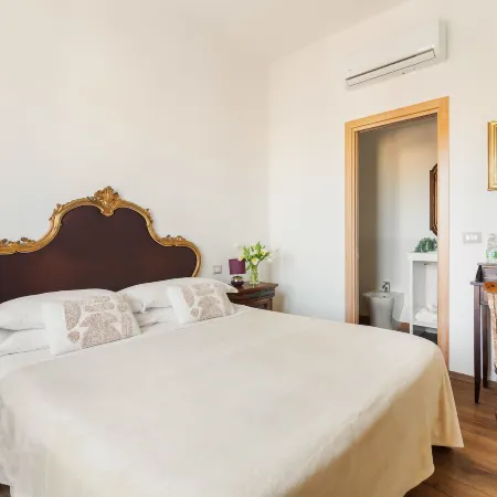 Guest House Maison 6