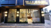Talles City Hotel فنادق في 