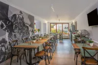 Ferrata Guesthouse Hotels in Csesznek