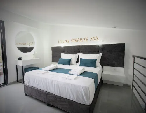 Aeonian Luxury Suites Hotels in Volvi