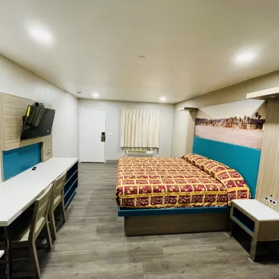 New Star Inn El Monte, CA - Los Angeles Hotels near 2705 Durfee Ave