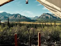 Alpenglow Luxury Camping - Mountain view