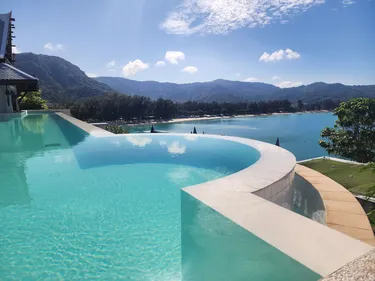 รูปภาพของวิลล่า อมรา - ลักชัวรี อินฟินิตี้ พูลวิลล่า พร้อมวิวทะเล