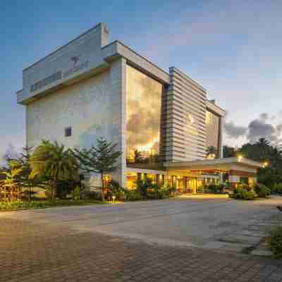Blue Serene Resort Hotel Exterior