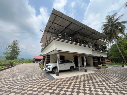 De Royale Summit Home Stay Hotels in Dakshina Kannada
