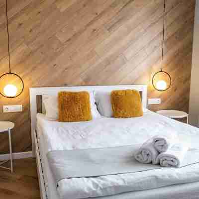 帶有温泉區的兩居公寓 Rooms