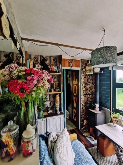 Public Areas Gorgeous Horsebox at Glamp in Style in East Sussex Photo
