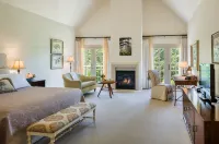 Seal Cove Inn Hotels in Moss Beach