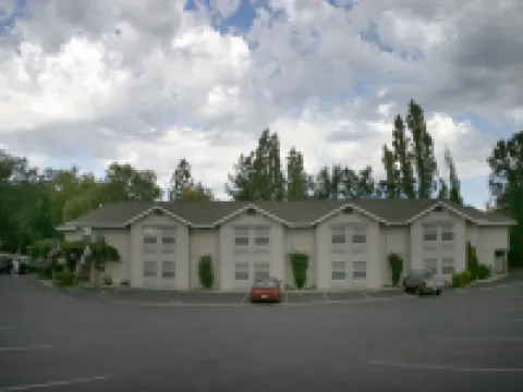 เมอร์ฟีส์ อินน์ โมเทล โรงแรมในMurphys