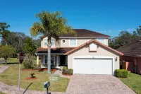 Beautiful 5Bd Single Family w/ Game Room @ 106 Lake Wilson Preserve