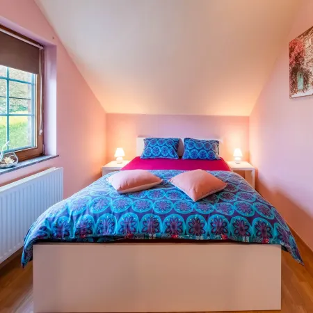 Holiday Home with Hot Tub in Vielsalm