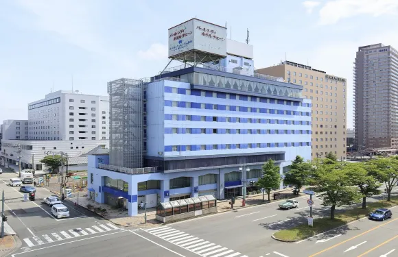 秋田竿燈大街珍珠城市飯店