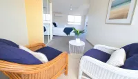Nelson Bay Breeze holiday Apartments Hotels in Nelson Bay