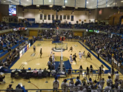 Holiday Inn Express & Suites DAVIS - UNIVERSITY AREA by IHG โรงแรมในเดวิส