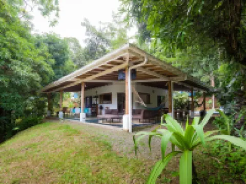 Casa Cedro - Portasol Vacation Rentals Hotels in Savegre