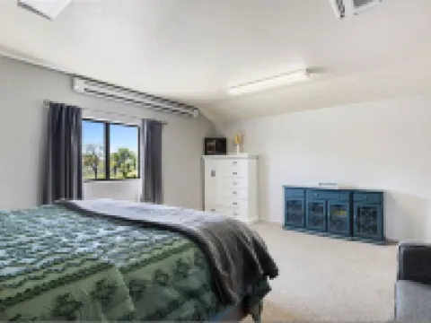 Zebra Refuge Cottage-wild Unique Prescott Stay Hotels in Williamson