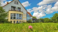 Inselhotel Kleiner Bodden Hôtels à : Putbus