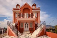 藝術畫廊別墅卡法羅尼亞海景和早餐 住宿飯店