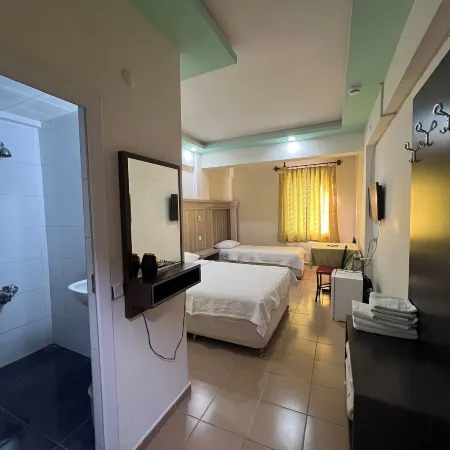 Cihanay Hotel