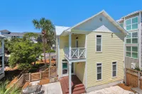 Brzee Bungalow