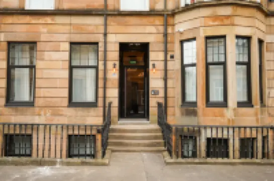 Novana Aparthotel Hotels near Clarks