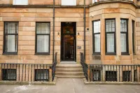 Novana Aparthotel Hotels in Giffnock