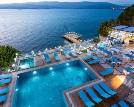 Güllük Yalı Boutique Otel Hotels in Güllük