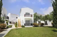 Akti Beach Hotel & Village Resort Hotels in Chloraka