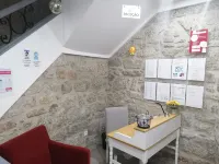 Alojamento Girassol - Guest House - Quarto Com Casa de Banho Privativa