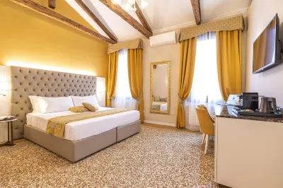 Residenza La Duchessa Deluxe Rooms Hotel in zona Scuola Grande di San Marco