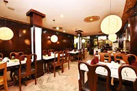 The Hotel Pleasure Home Inn - Bintang 3