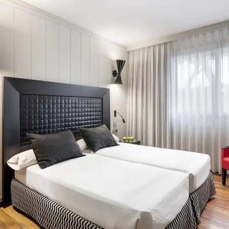 Salles Hotel Aeroport de Girona