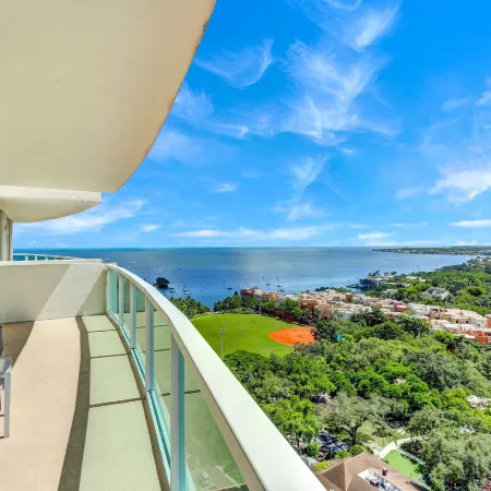 ICoconutGrove - Luxurious Vacation Rentals in Coconut Grove