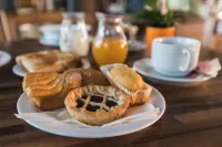 Sunseeker Holiday Complex - breakfast