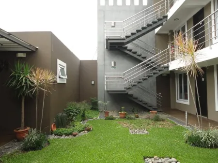 Terra Bella Hotel Boutique Отели рядом с достопримечательностью «Парк Панчо Лара»