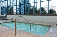 Embassy Suites by Hilton Minneapolis Airport - Phòng tập thể hình