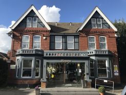 Bennetts Hotel