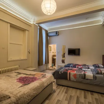 Erenler Hotel & Hostel Отели рядом с достопримечательностью «Парк Гюлхане»