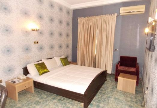 나이에 서배너 스위트(Thornberry Savannah Suite Hotel) 3성급 호텔 객실