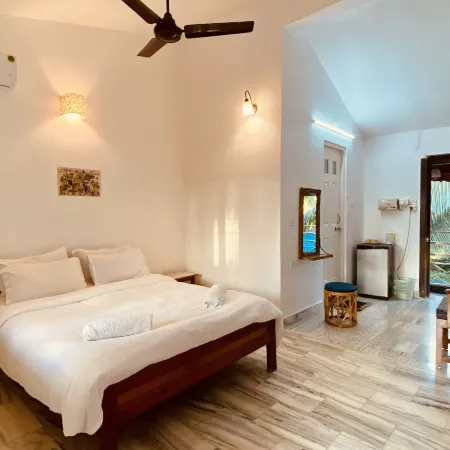 Peravel Beach Holiday Home