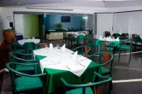 Hotel Chacao Cumberland Hotels near East Park