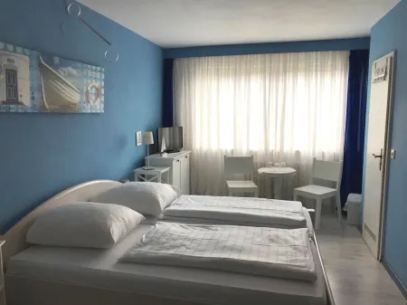 City-Hotel Kaiserhof Отели в г. Мандельбахталь